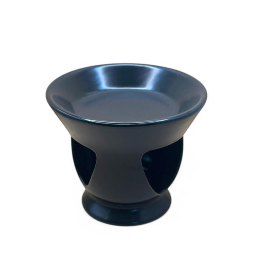 A black ceramic Shekla pot, a traditional Ethiopian cooking pot.
